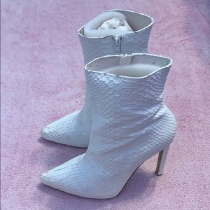Jeffrey Campbell White Snakeskin Platform Boot